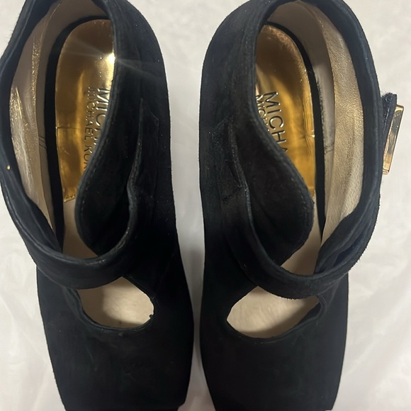MICHAEL Mchael Kors Black Suede Open Toe Platform “Davenport” Booties - Picture 8 of 15
